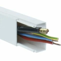 GGK Lot De 4 Moulures électriques Adhésives 15x30mm L.1,25m Blanche - WS10211 10 GGK Lot De 4 Moulures électriques Adhésives 15x30mm L.1,25m Blanche - WS10211 -123elec Soldes Magasin ggkws10211 ggk moulure electrique adhesive 15x30mm l 1 25m blanche lot de 4 4