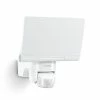 STEINEL Projecteur Extérieur LED XLED Home 2 à Détection 230V 14W 1484lm 3000°K Blanc - 033088 1 STEINEL Projecteur Extérieur LED XLED Home 2 à Détection 230V 14W 1484lm 3000°K Blanc - 033088 -123elec Soldes Magasin ste033088 steinel xled home projecteur exterieur led a detection 230v 14.8w blanc 033088